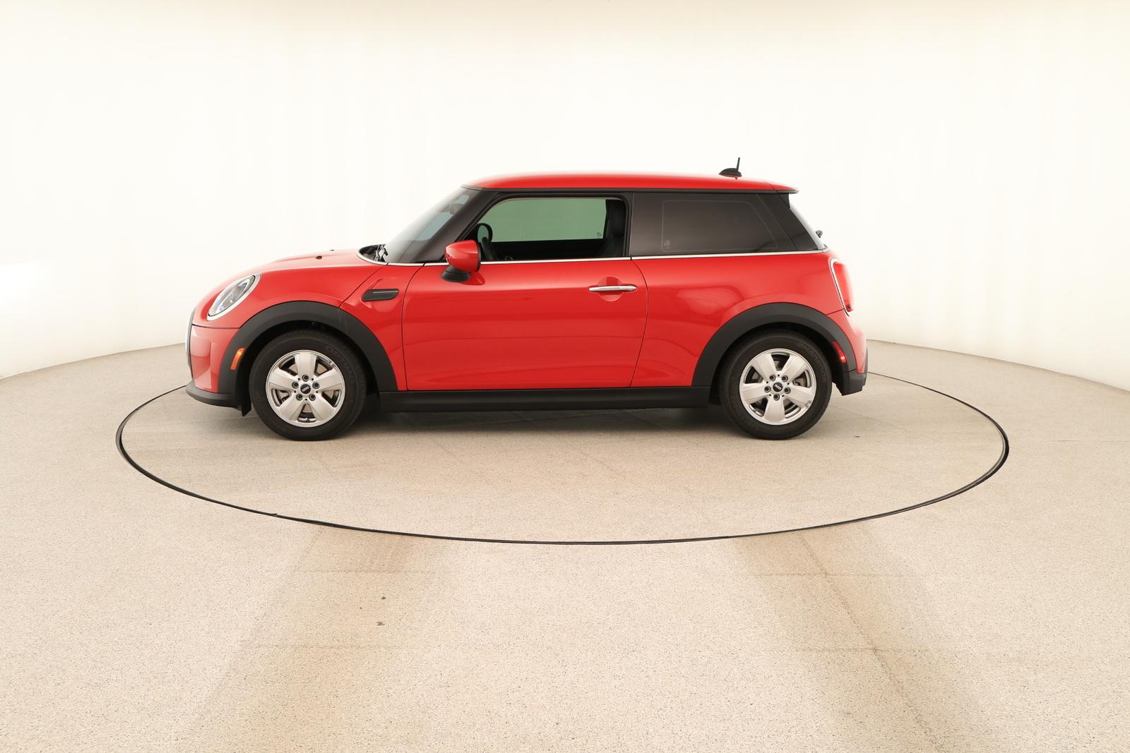 mini hardtop 2 door 2024 WMW33DH03R2V64482 image